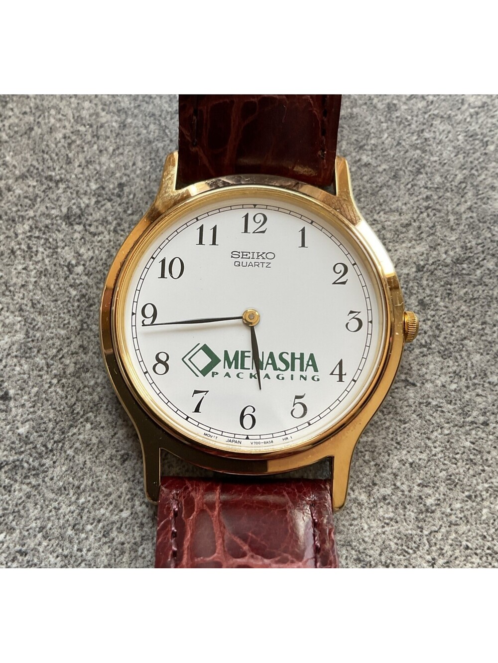 Seiko Watch Men 34mm Gold Tone Round Dial White Dial V700-8A10 Leather Band A19